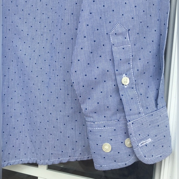 Blue Chaps Cotton Long Sleeve Button Down small lines and dots - Picture 3 of 9